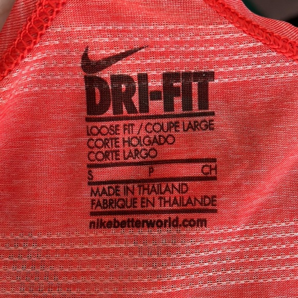 🎉4 for $20 Nike Dri-Fit Tank, Small - Picture 6 of 7